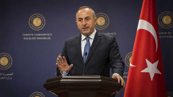 Bakan Çavuşoğlu'ndan askerlik pozu
