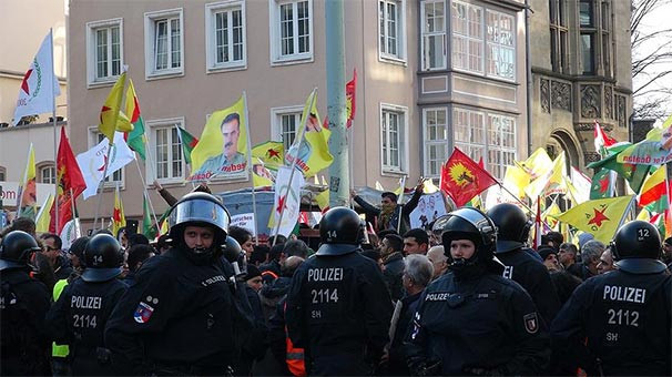 Almanya'da PKK tartışması