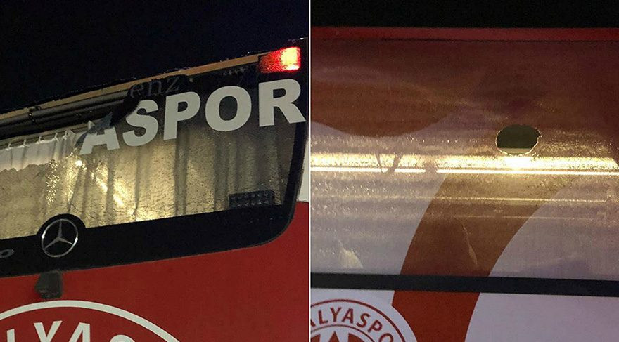 Süper Lig ekibinin otobüsüne taşlı saldırı !