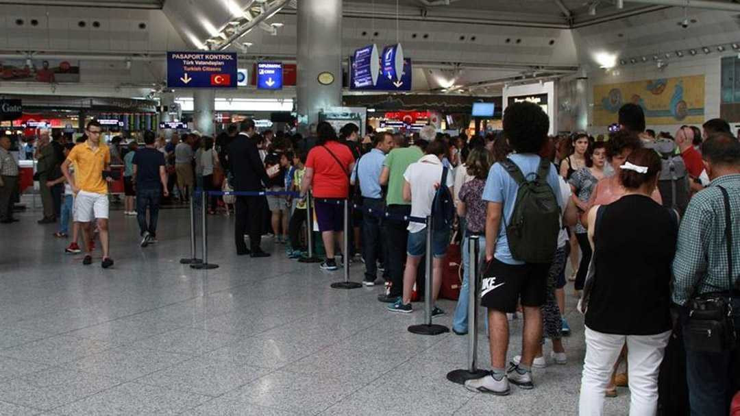 Pasaportsuz ve vizesiz seyahat geliyor !