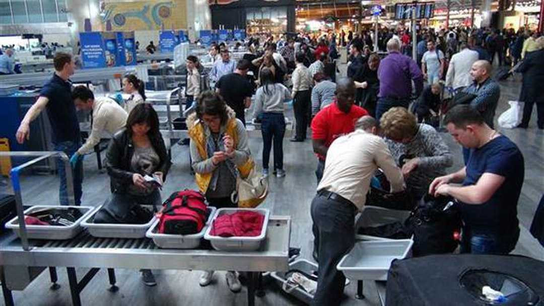 Pasaportsuz ve vizesiz seyahat geliyor !
