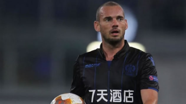 Wesley Sneijder Al-Gharafa ile anlaştı !
