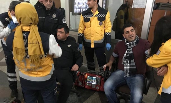 Şişe kırıldı adliye boşaltıldı !