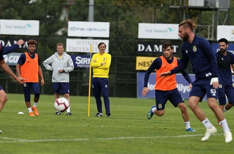 Fenerbahçe'de soğuk savaş sona erdi !