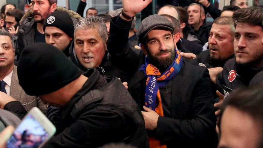 Sosyal medyada Arda Turan'a büyük tepki !