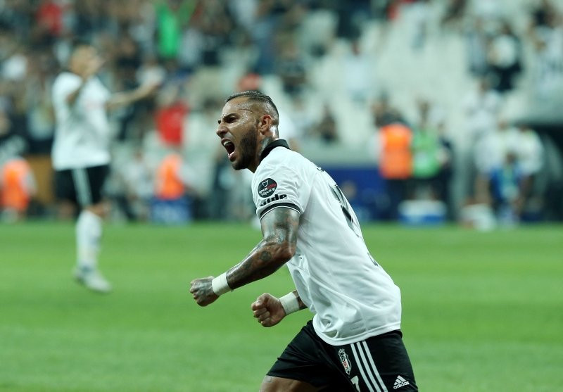 Quaresma Beşiktaş'tan ayrılıyor mu ?