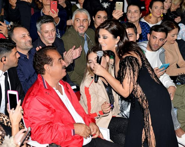 Sibel Can söyledi, İbo ağladı