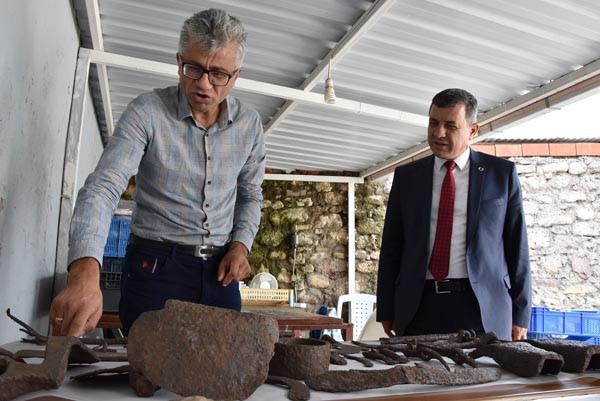 1500 yıllık için dolu küp bulunudu !