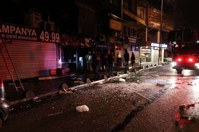 İstanbul’da sabaha karşı korkutan patlama !  - Resim : 1