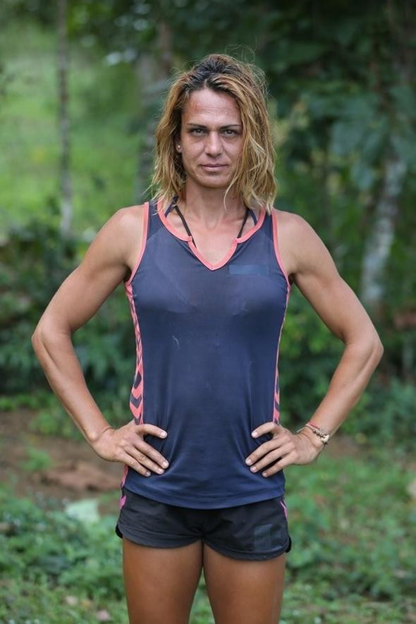 Nagihan'dan Survivor itirafı: Bekle akşam hamburger geliyor