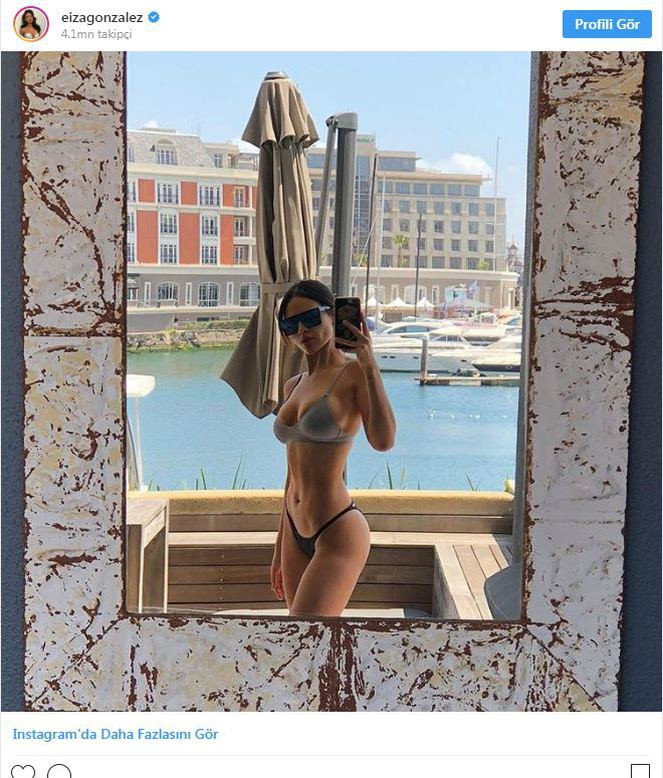 Eiza Gonzalez'den bikinili paylaşım