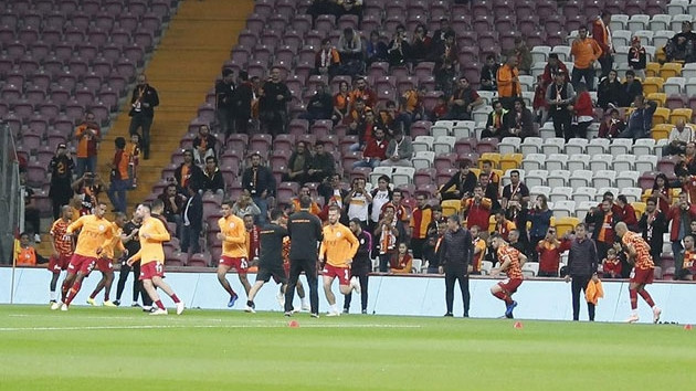Galatasaray'da Serdar Aziz, Feghouli ve Fernando sakatlandı