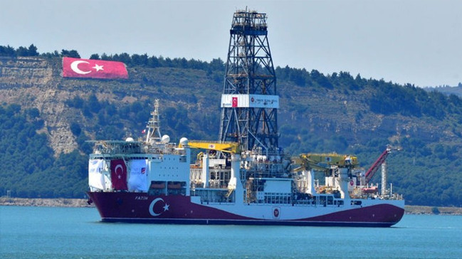 Türkiye'nin ilk sondaj gemisi Fatih ilk seferine çıkıyor