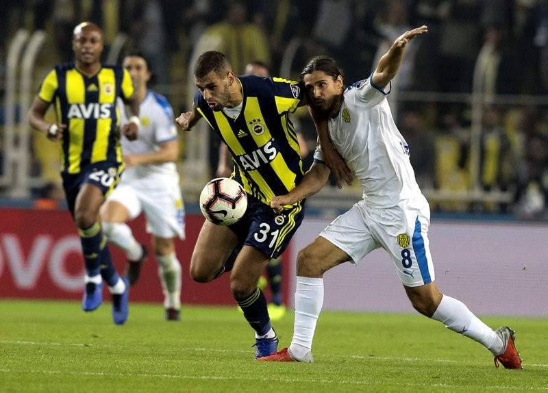 Fenerbahçe taraftarından büyük tepki !