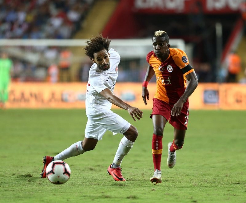 Bayern Münih ve PSG, Onyekuru'nun peşinde