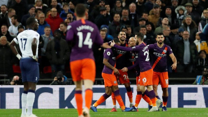 Manchester City zirveyi sevdi !