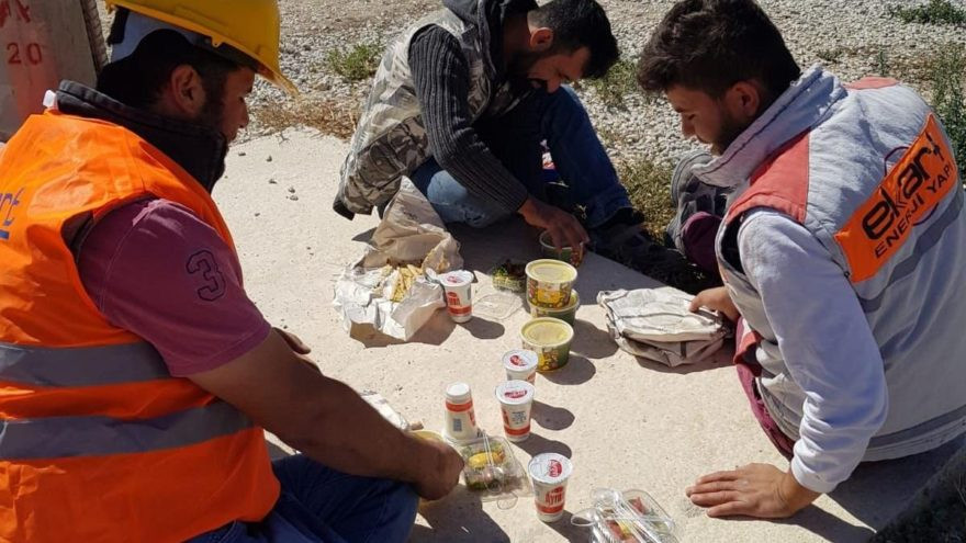 Şehir Hastanesi işçileri isyan etti: ''Bize bunları yediriyorlar''
