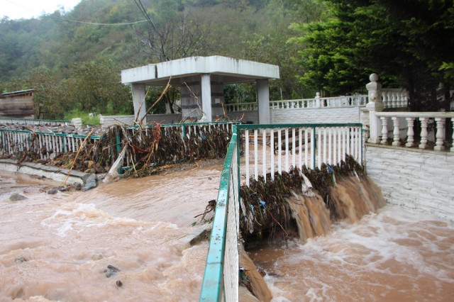 Trabzon'u sel vurdu !