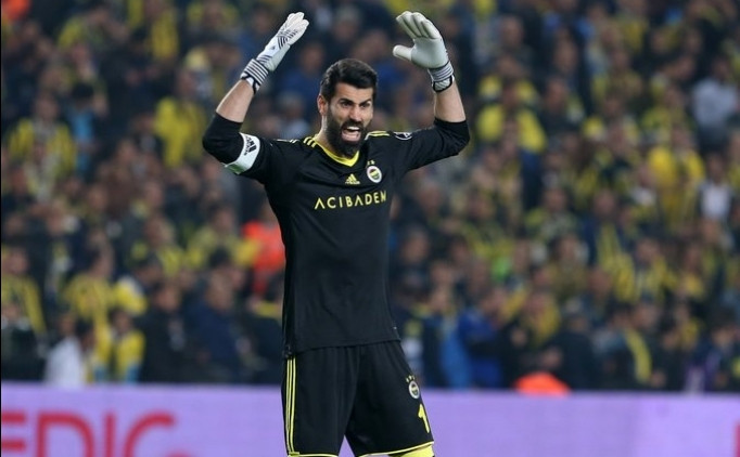 Fenerbahçe'den flaş kadro dışı kararı !