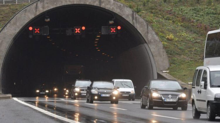 Sürücüler dikkat ! O yol 20 gün kapalı kalacak...