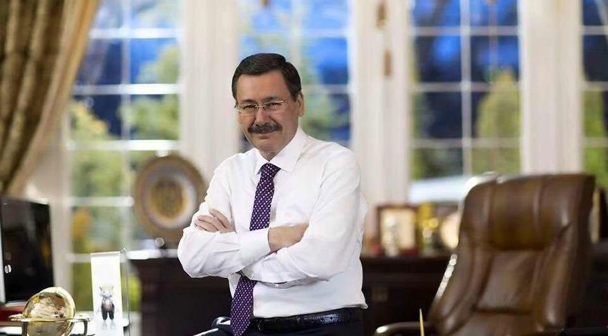 Bomba kulis: Gökçek'in gözü bakanlık koltuğunda