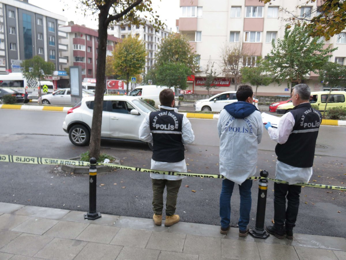 İstanbul’da hastane önünde infaz