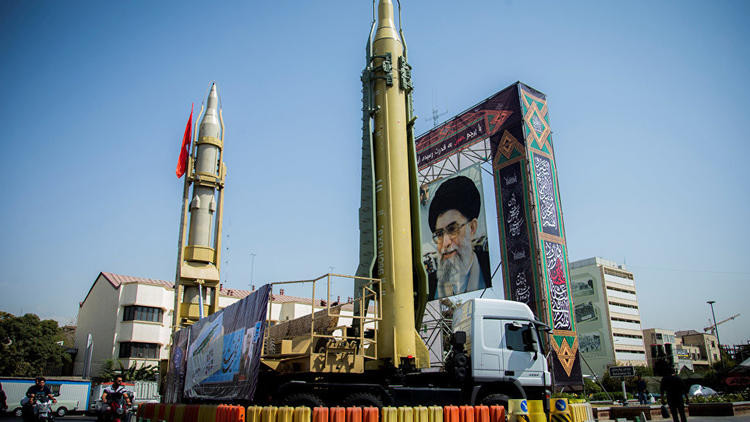 İran tehdit etti: ABD üsleri ve uçak gemileri...