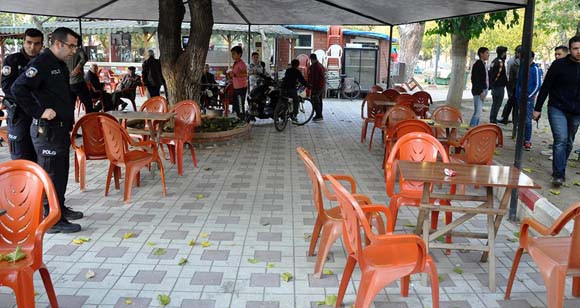 Kızından ayrılmak isteyen damadına bakın ne yaptı