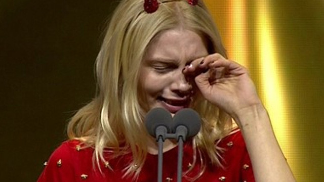 Aleyna Tilki gözyaşlarına boğuldu
