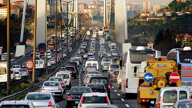 Araç sahiplerine müjde ! 2019'da trafik sigortasına zam yok