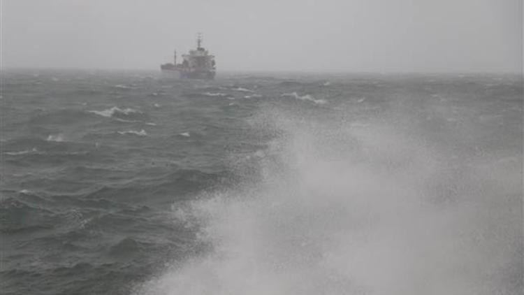 Meteoroloji'den Akdeniz'e şiddetli fırtına uyarısı