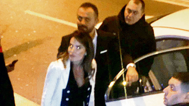 Özlem Yıldız aradığı aşkı buldu