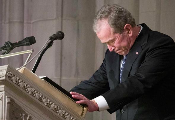 Baba Bush'a böyle veda ettiler