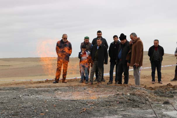 Su ararken doğalgaz buldular ! - Resim: 2