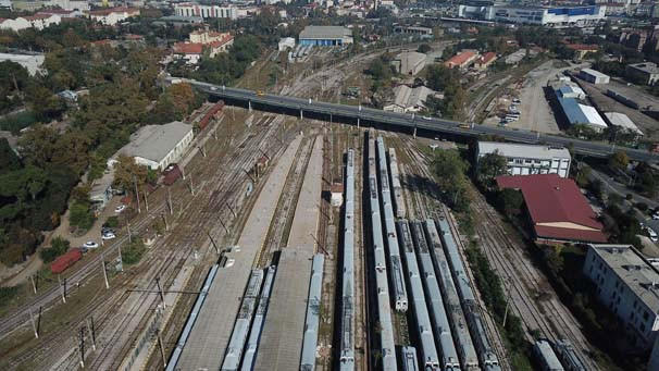 Banliyo hattı çalışmaları böyle görüntülendi