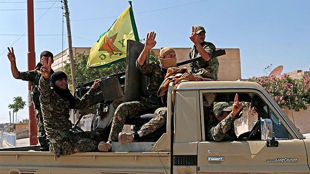 ABD: YPG'ye asla ağır silah vermedik