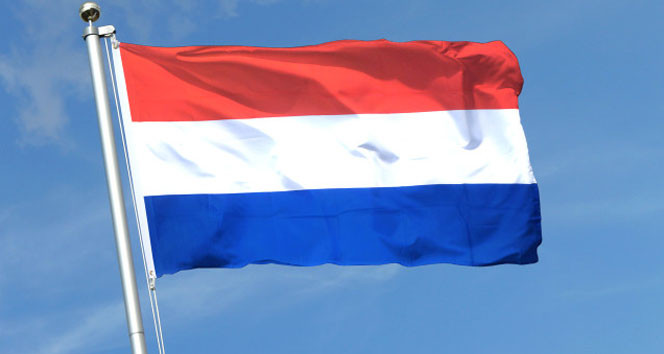 Hollanda'dan skandal karar !