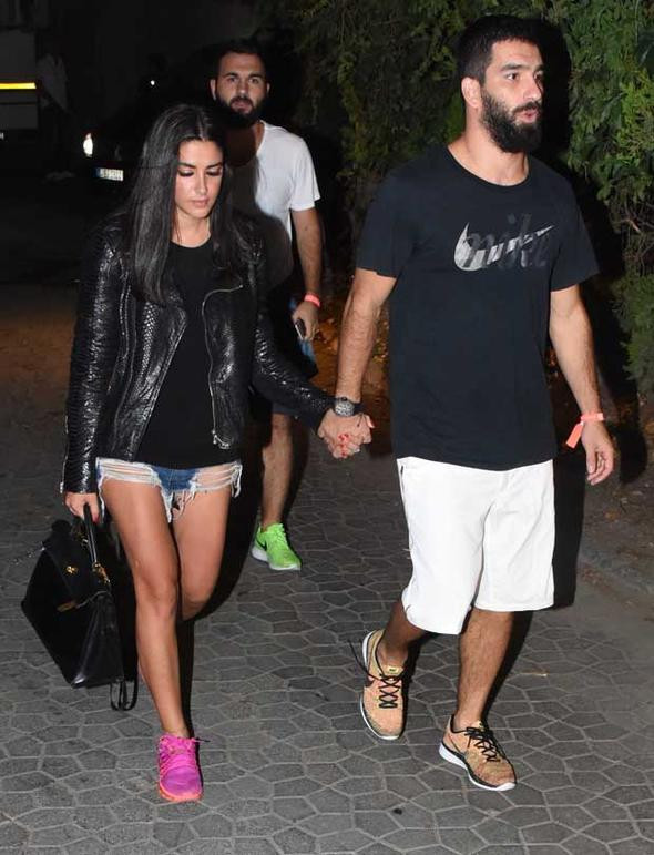 Arda Turan evleniyor ! Düğün orada...