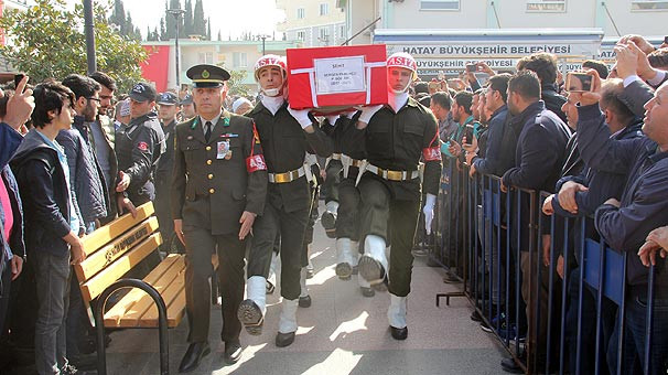 Şehit annesinden duygulandıran soru...