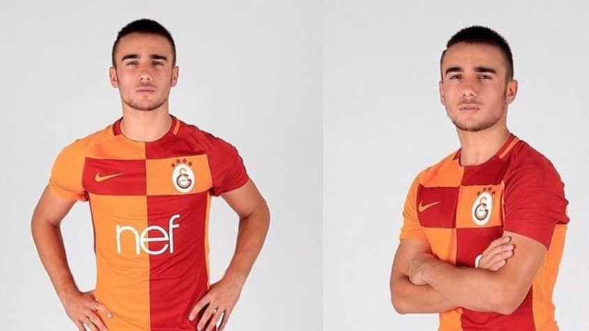 Roma Yunus Akgün için geliyor