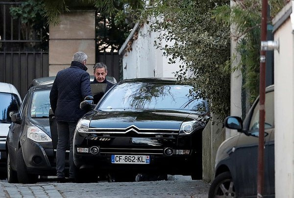 Sarkozy'nin gözaltı sürecine yedi saatlik ara