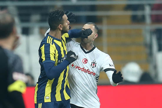 Quaresma'ya çok ağır ceza! En az 8 en fazla 16 maç