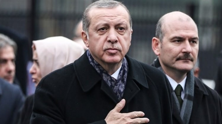 Ankara'da skandal iddia: Bakan Soylu'nun telefonları mı dinleniyor ?