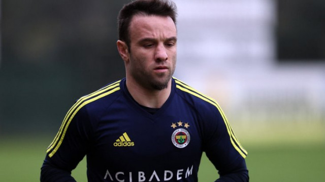 Valbuena dünya yıldızlarını solladı ama...