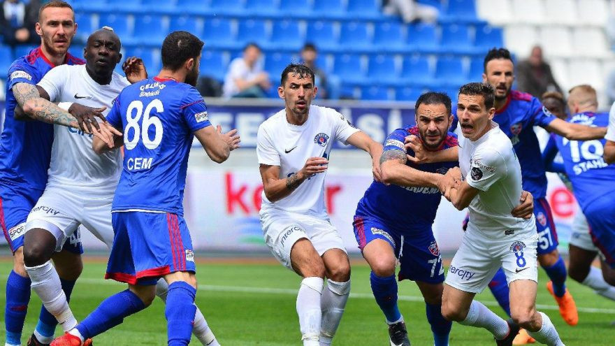 Kasımpaşa Karabükspor maçında geç açıldı !
