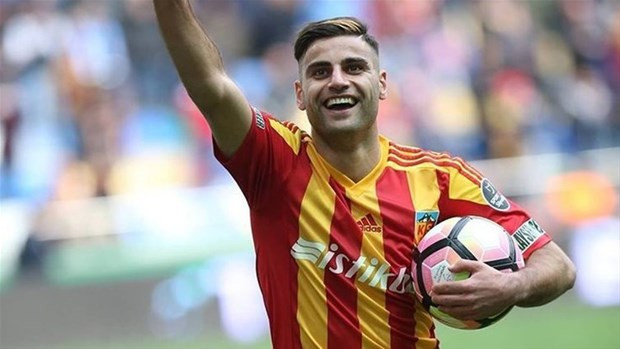 Beşiktaş'tan Deniz Türüç'e kanca !