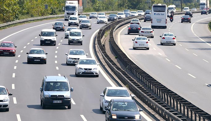 Türkiye'de bir ilk ! İstanbul'un bu ilçesinde trafikte devrim gibi düzenlem