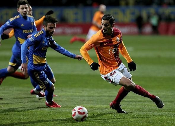 Galatasaray'da yolcular belli oldu.