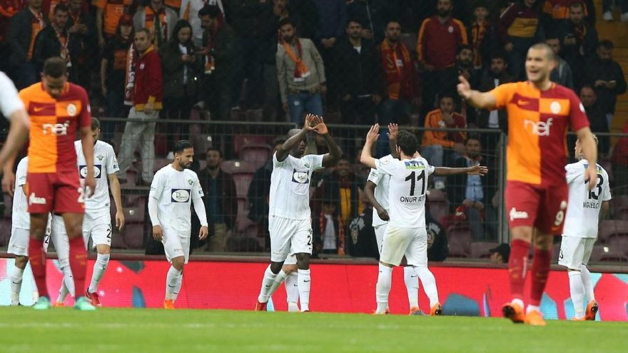 Galatasaray - Akhisarspor: 0-2