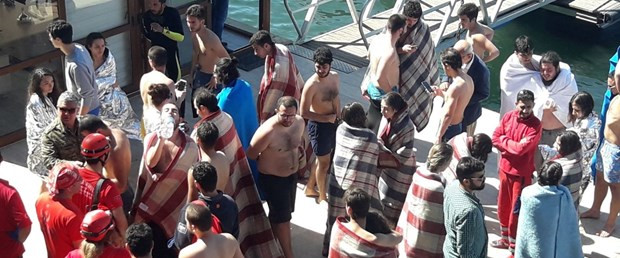 Fethiye açıklarında batan teknedeki 55 kişi kurtarıldı